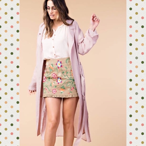 🎀Ruffled Cold Shoulder Blouse - Picture 3 of 7